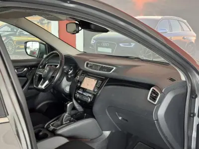 Nissan Qashqai 2020 - 23500 EUR, 99546 km - AUTO.MOTO.pt - 99546km - foto 11 de 19