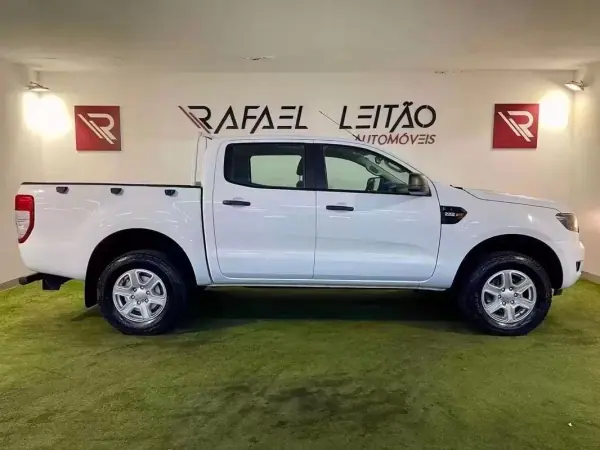 Ford Ranger 2019 - 32750 EUR, 49000 km - AUTO.MOTO.pt - 49000km - foto 7 de 29