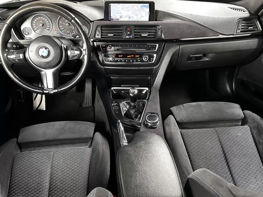 BMW 318 2014 - 18750 EUR, 237000 km - AUTO.MOTO.pt - 237000km - foto 40 de 40