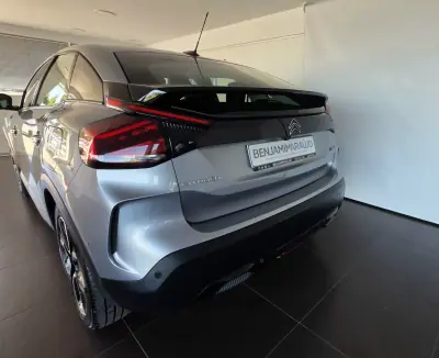 Citroën e-C4 2022 — foto 4 de 15