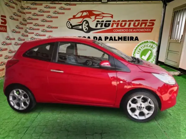 Ford KA 2015 - 7500 EUR, 121750 km - AUTO.MOTO.pt - 121750km - foto 3 de 45