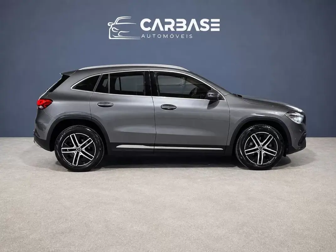 Mercedes-Benz GLA 200 2020 - 29900 EUR, 87063 km - AUTO.MOTO.pt - 87063km - foto 4 de 25