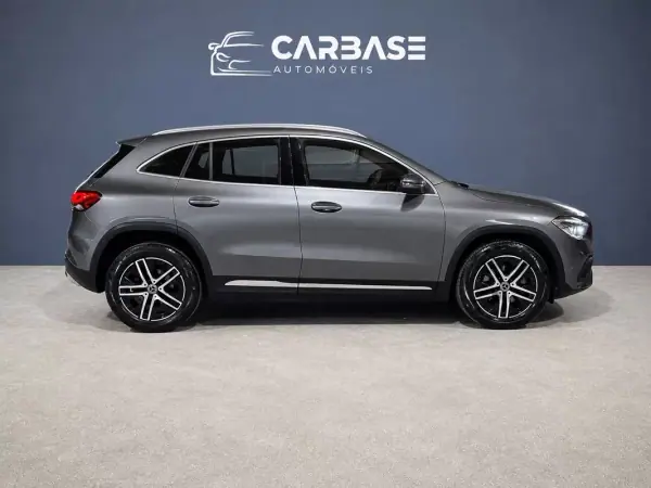 Mercedes-Benz GLA 200 2020 - 29750 EUR, 87063 km - AUTO.MOTO.pt - 87063km - foto 4 de 25