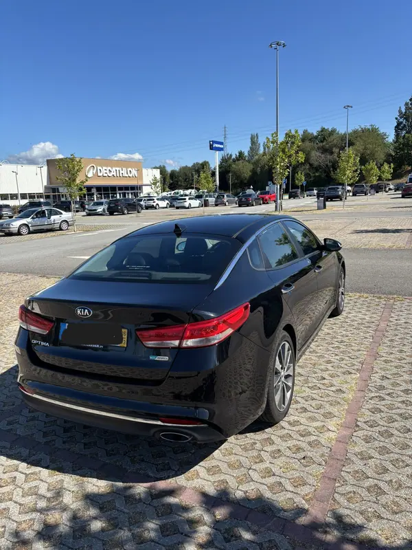 Kia Optima SW 2016 - 12480 EUR, 132000 km - AUTO.MOTO.pt - 132000km - foto 6 de 15