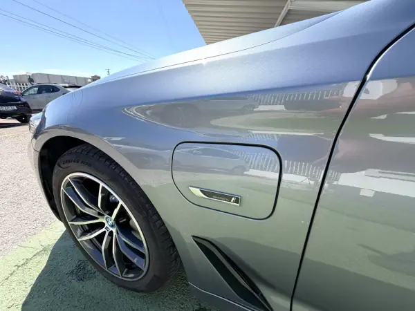 BMW 530 2022 - 35900 EUR, 82233 km - AUTO.MOTO.pt - 82233km - foto 6 de 20