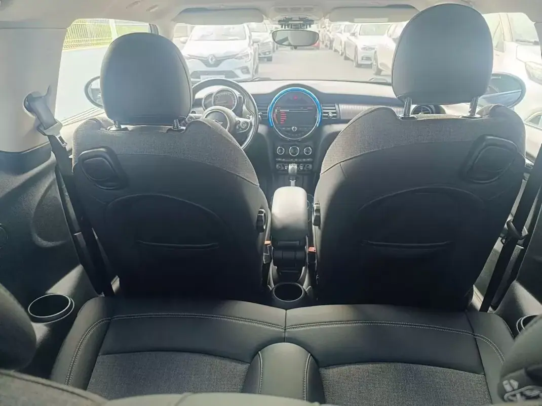 MINI 3 Portas 2016 - 16000 EUR, 232000 km - AUTO.MOTO.pt - 232000km - foto 17 de 46