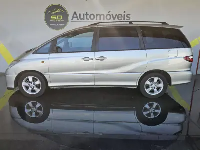 Toyota Previa 2003 - 4250 EUR, 497000 km - AUTO.MOTO.pt - 497000km - foto 2 de 9