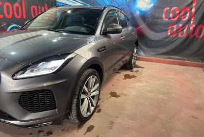 Jaguar E-Pace 2018 - 20899 EUR, 129000 km - 129000km - foto 12 de 48