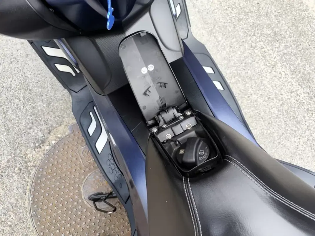 BMW C 650 GT 2018 - 5980 EUR, 54000 km - AUTO.MOTO.pt - 54000km - foto 19 de 20