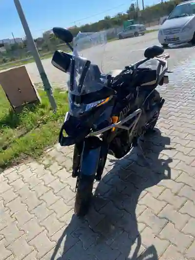 Zontes 310R 2025 - 4200 EUR, 7900 km - AUTO.MOTO.pt - 7900km - foto 3 de 4