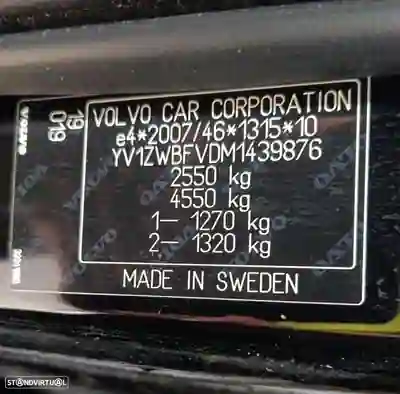 Volvo V60 2021 - 25990 EUR, 82125 km - AUTO.MOTO.pt - 82125km - foto 50 de 51