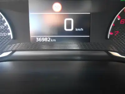 Peugeot 208 2024 - 15900 EUR, 36982 km - AUTO.MOTO.pt - 36982km - foto 13 de 15