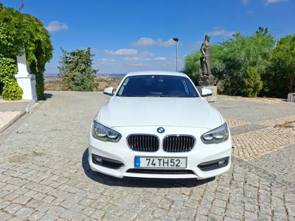 BMW 116 2017 - 13750 EUR, 204041 km - 204041km - foto 2 de 24