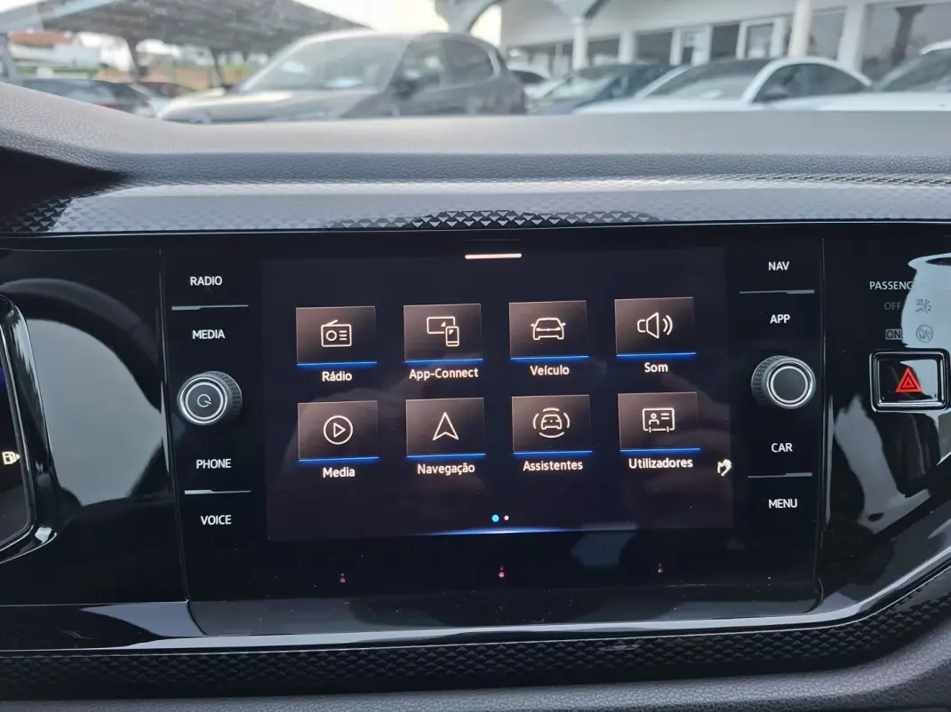 Volkswagen Taigo 2024 - 21000 EUR, 39500 km - AUTO.MOTO.pt - 39500km - foto 26 de 28