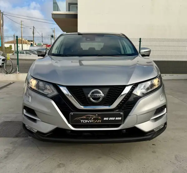 Nissan Qashqai 2018 - 18990 EUR, 111000 km - AUTO.MOTO.pt - 111000km - foto 7 de 39