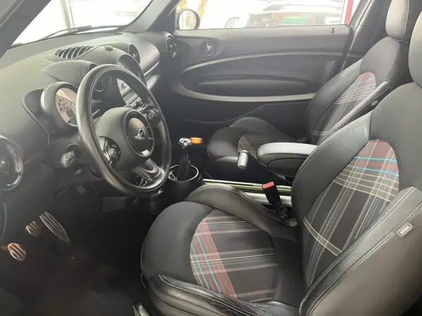 MINI Paceman 2013 - 12950 EUR, 196320 km - AUTO.MOTO.pt - 196320km - foto 7 de 9