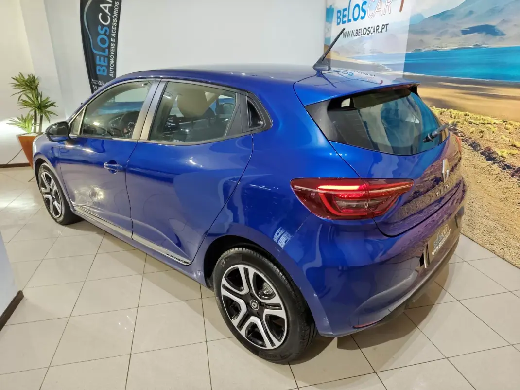 Renault Clio 2021 - 13350 EUR, 87000 km - AUTO.MOTO.pt - 87000km - foto 6 de 25