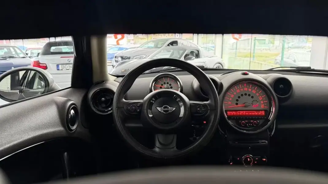 MINI Countryman 2010 - 10980 EUR, 187041 km - AUTO.MOTO.pt - 187041km - foto 17 de 28