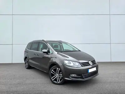 Volkswagen Sharan 2019 - 29700 EUR, 115600 km - AUTO.MOTO.pt - 115600km - foto 11 de 52
