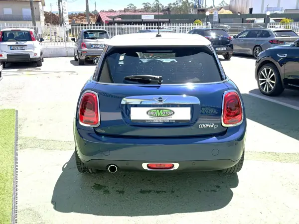 MINI Cooper 2014 - 11850 EUR, 132056 km - AUTO.MOTO.pt - 132056km - foto 4 de 13