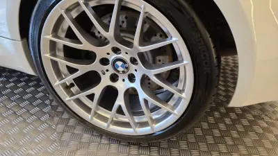 BMW 1M Coupe 2012 - 67500 EUR, 67790 km - AUTO.MOTO.pt - 67790km - foto 37 de 61