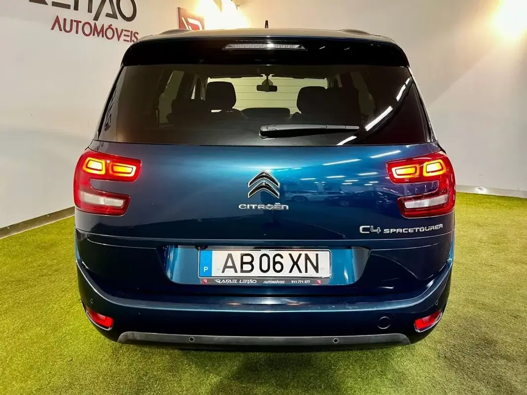 Citroën Grand C4 Spacetourer 2020 - 15900 EUR, 152000 km - AUTO.MOTO.pt - 152000km - foto 7 de 27