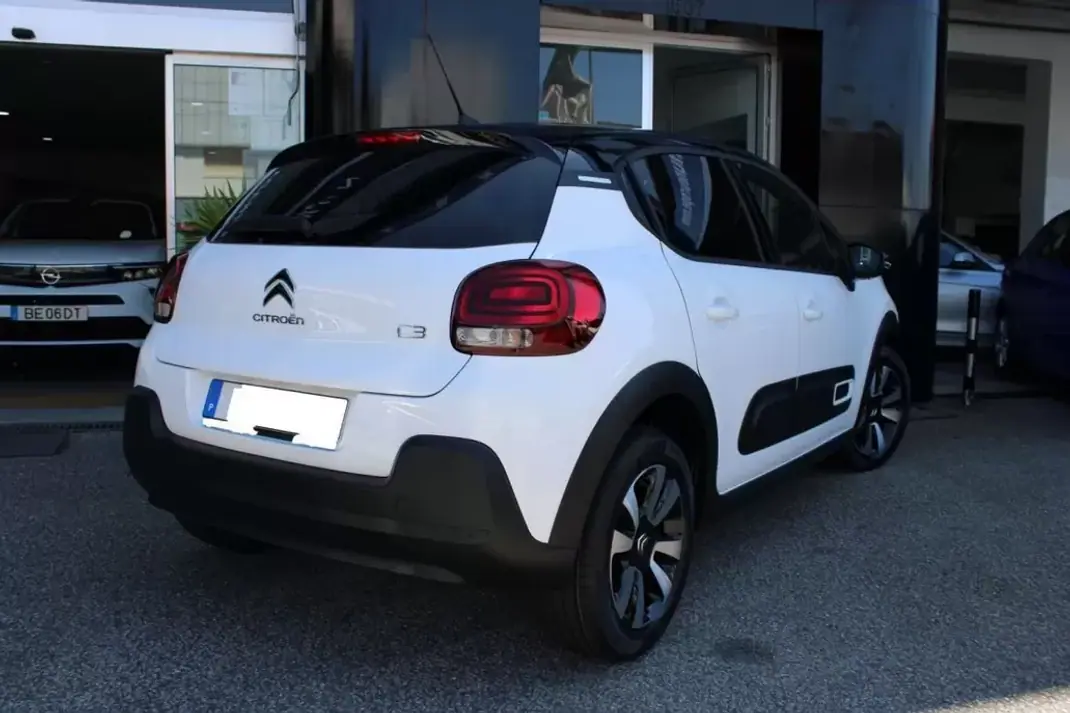 Citroën C3 2024 - 15900 EUR, 51758 km - AUTO.MOTO.pt - 51758km - foto 2 de 12