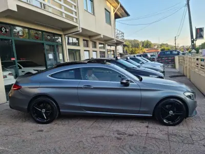 Mercedes-Benz C 180 2016 - 21500 EUR, 90000 km - AUTO.MOTO.pt - 90000km - foto 11 de 14