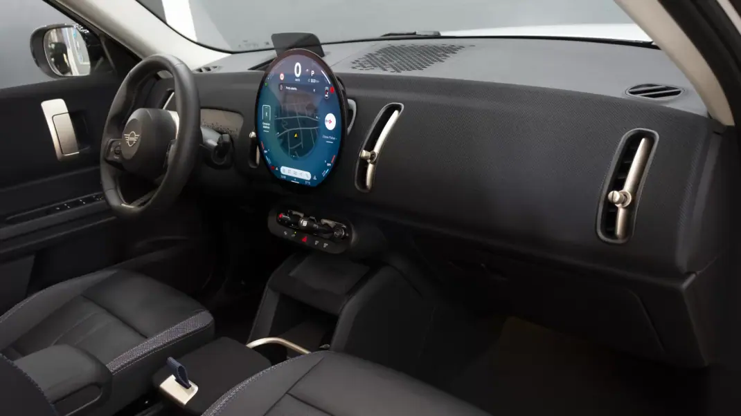 MINI Countryman 2024 - 33850 EUR, 13000 km - AUTO.MOTO.pt - 13000km - foto 15 de 43