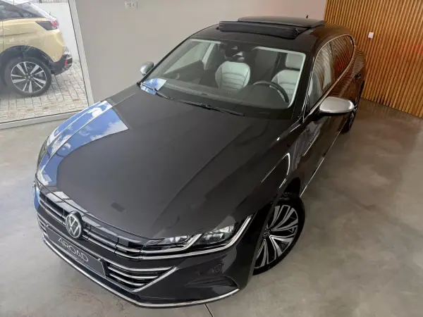 Volkswagen Arteon Shooting Brake 2021 - 23500 EUR, 168600 km - AUTO.MOTO.pt - 168600km - foto 7 de 144
