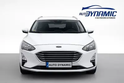 Ford Focus SW 2020 - 16500 EUR, 165027 km - AUTO.MOTO.pt - 165027km - foto 2 de 8