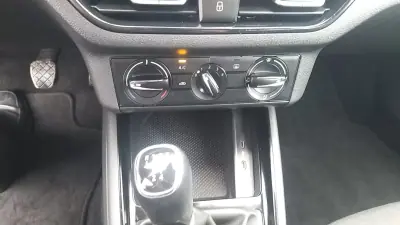 Skoda Kamiq 2022 - 17650 EUR, 59821 km - AUTO.MOTO.pt - 59821km - foto 15 de 38