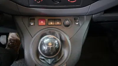 Citroën Berlingo 2018 - 17990 EUR, 67000 km - AUTO.MOTO.pt - 67000km - foto 12 de 42