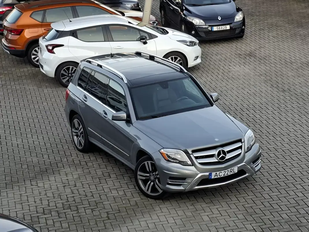 Mercedes-Benz GLK 250 2014 - 22500 EUR, 139500 km - AUTO.MOTO.pt - 139500km - foto 30 de 32