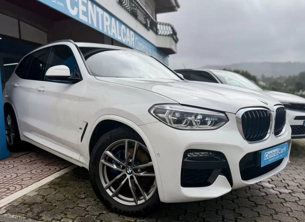 BMW X3 2021 - 36950 EUR, 99000 km - AUTO.MOTO.pt - 99000km - foto 1 de 32