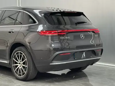 Mercedes-Benz EQC 400 2020 - 33990 EUR, 130000 km - AUTO.MOTO.pt - 130000km - foto 21 de 39
