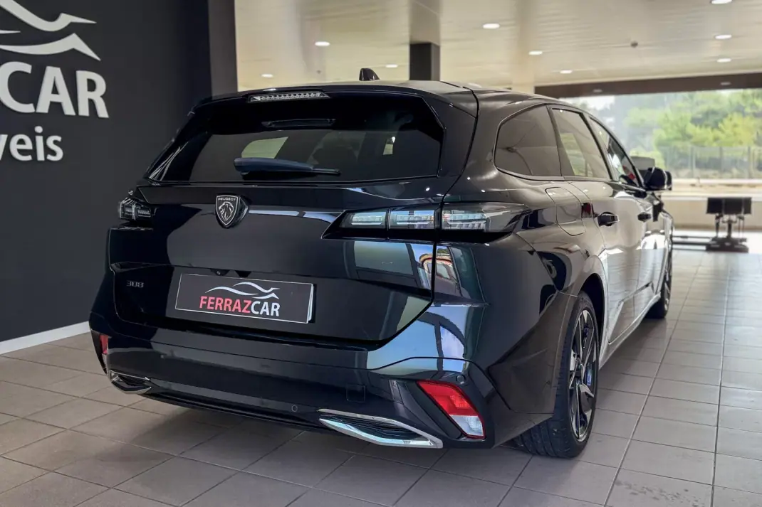 Peugeot 308 SW 2022 - 21500 EUR, 117060 km - AUTO.MOTO.pt - 117060km - foto 15 de 23