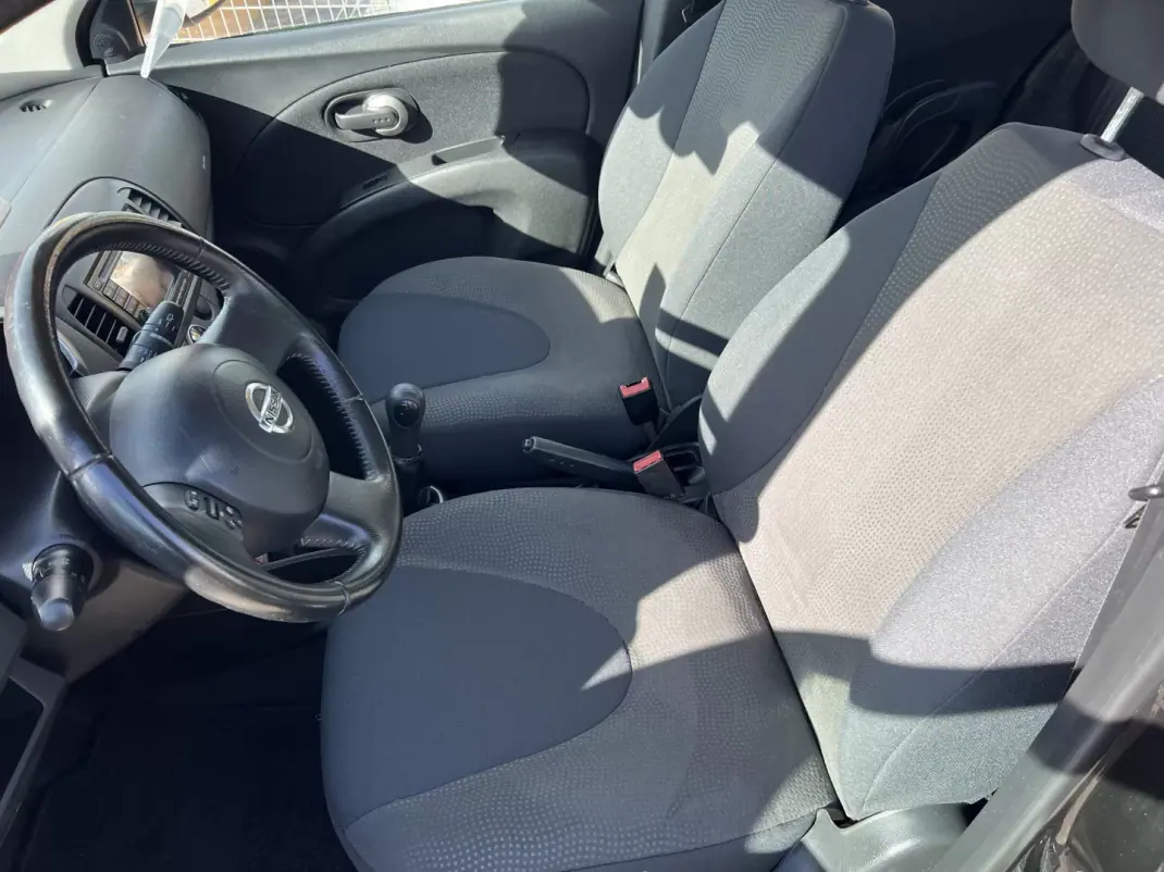 Nissan Micra 2009 - 4800 EUR, 156333 km - AUTO.MOTO.pt - 156333km - foto 18 de 22