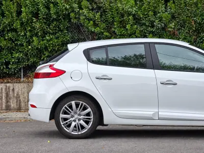 Renault Mégane 2012 - 6500 EUR, 231500 km - 231500km - foto 4 de 21