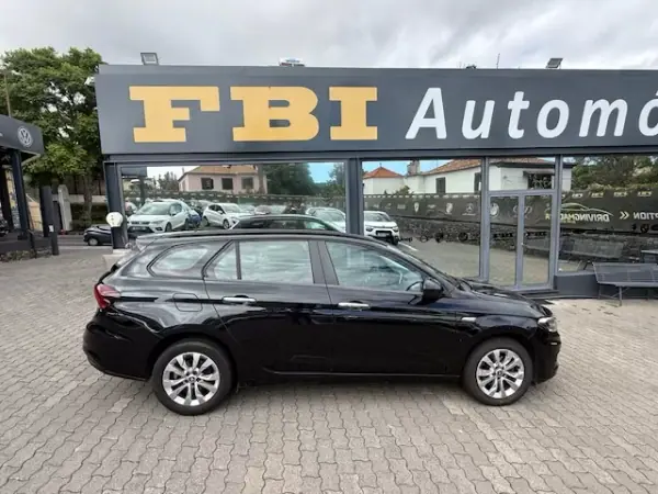 Fiat Tipo 2020 - 14900 EUR, 67493 km - AUTO.MOTO.pt - 67493km - foto 7 de 12