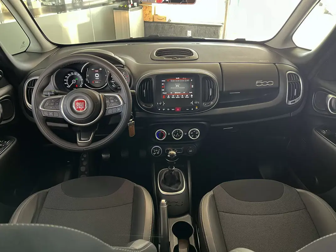 Fiat 500L 2018 - 12800 EUR, 70174 km - 70174km - foto 9 de 19