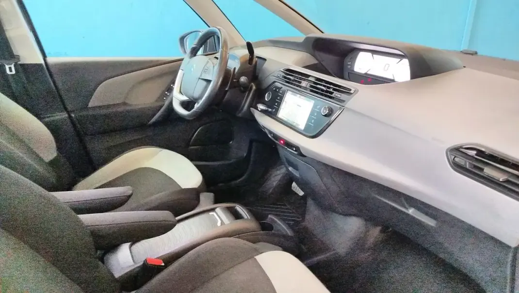 Citroën C4 Grand Picasso 2014 - 10500 EUR, 171000 km - AUTO.MOTO.pt - 171000km - foto 14 de 14