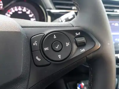 Opel Corsa 2023 - 19500 EUR, 20521 km - AUTO.MOTO.pt - 20521km - foto 16 de 24