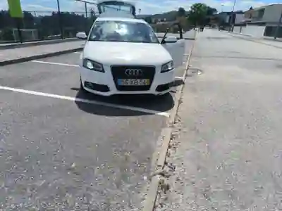 Audi A3 Sportback 2012 - 12500 EUR, 205100 km - AUTO.MOTO.pt - 205100km - foto 11 de 19