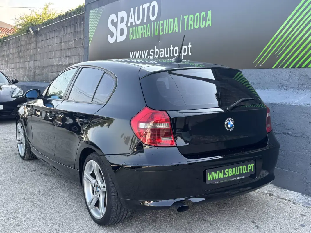BMW 118 2008 - 7500 EUR, 350000 km - 350000km - foto 5 de 20