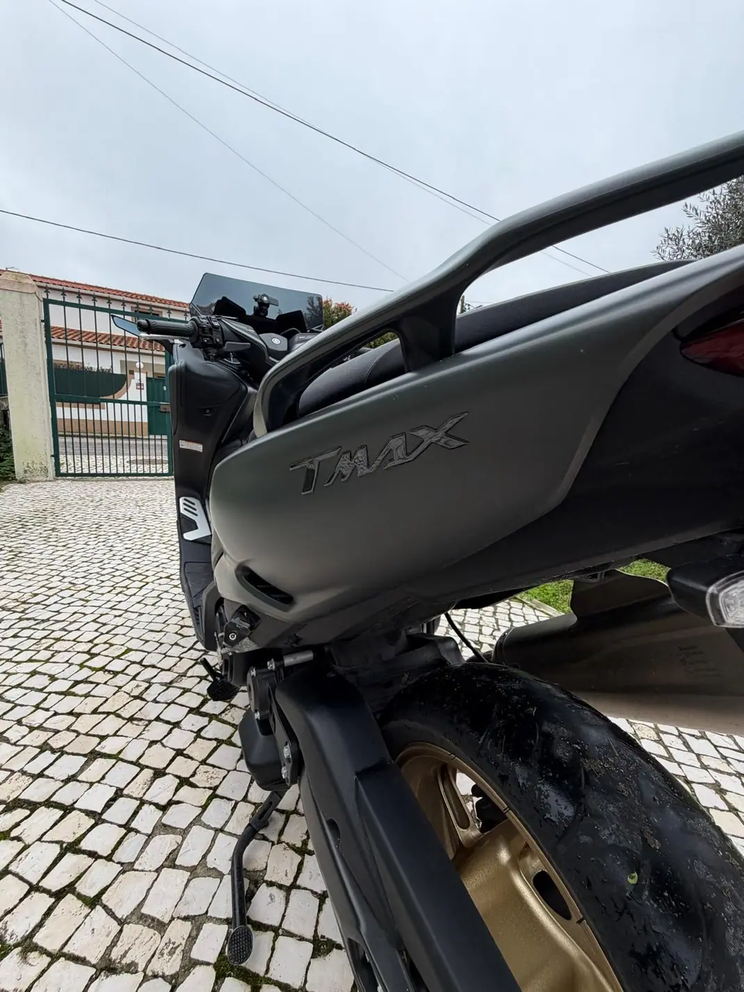 Yamaha TMAX 2021 - 10000 EUR, 18000 km - 18000km - foto 9 de 9