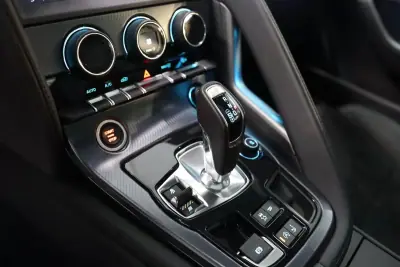Jaguar F-Type 2019 - 48900 EUR, 47575 km - AUTO.MOTO.pt - 47575km - foto 6 de 29