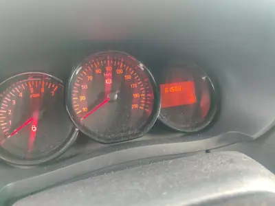 Dacia Dokker 2020 - 10900 EUR, 61000 km - AUTO.MOTO.pt - 61000km - foto 8 de 20