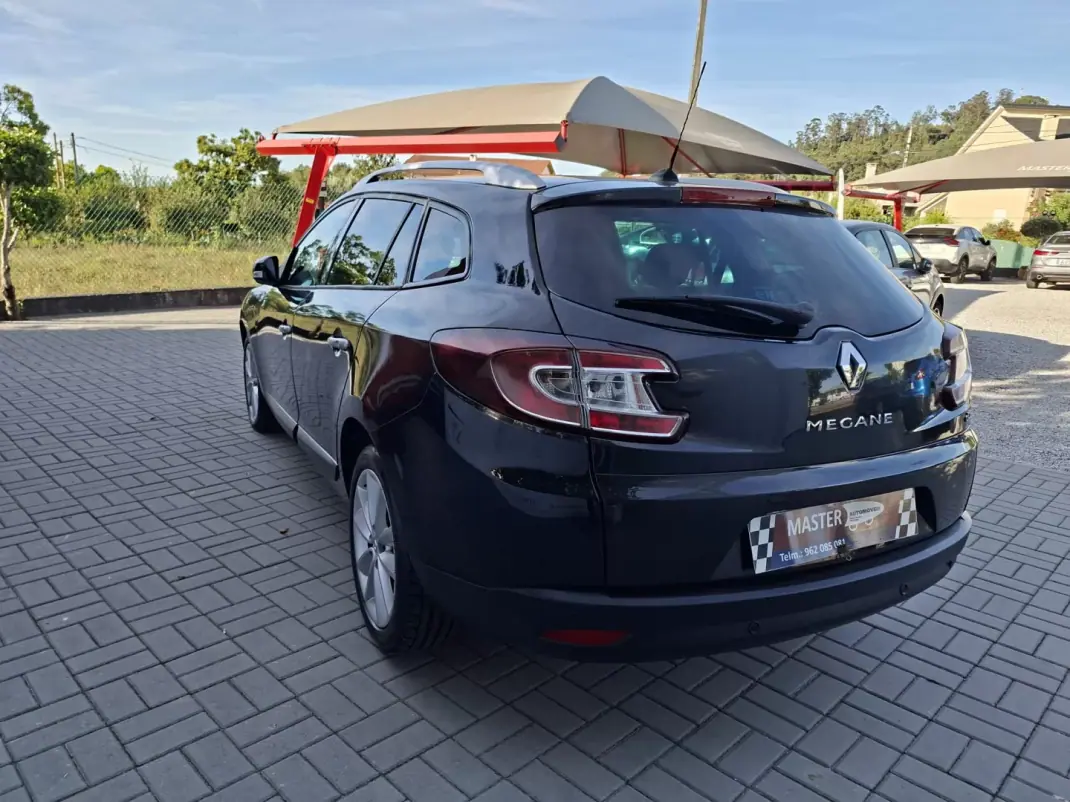 Renault Mégane Sport Tourer 2009 - 5450 EUR, 194163 km - 194163km - foto 25 de 32