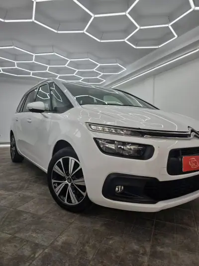 Citroën C4 Grand Picasso 2018 - 13650 EUR, 245556 km - AUTO.MOTO.pt - 245556km - foto 29 de 43